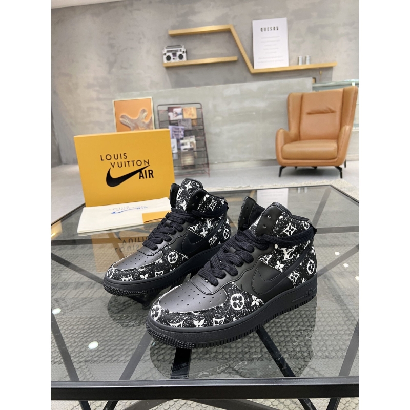 l**is V*t*n sneakers